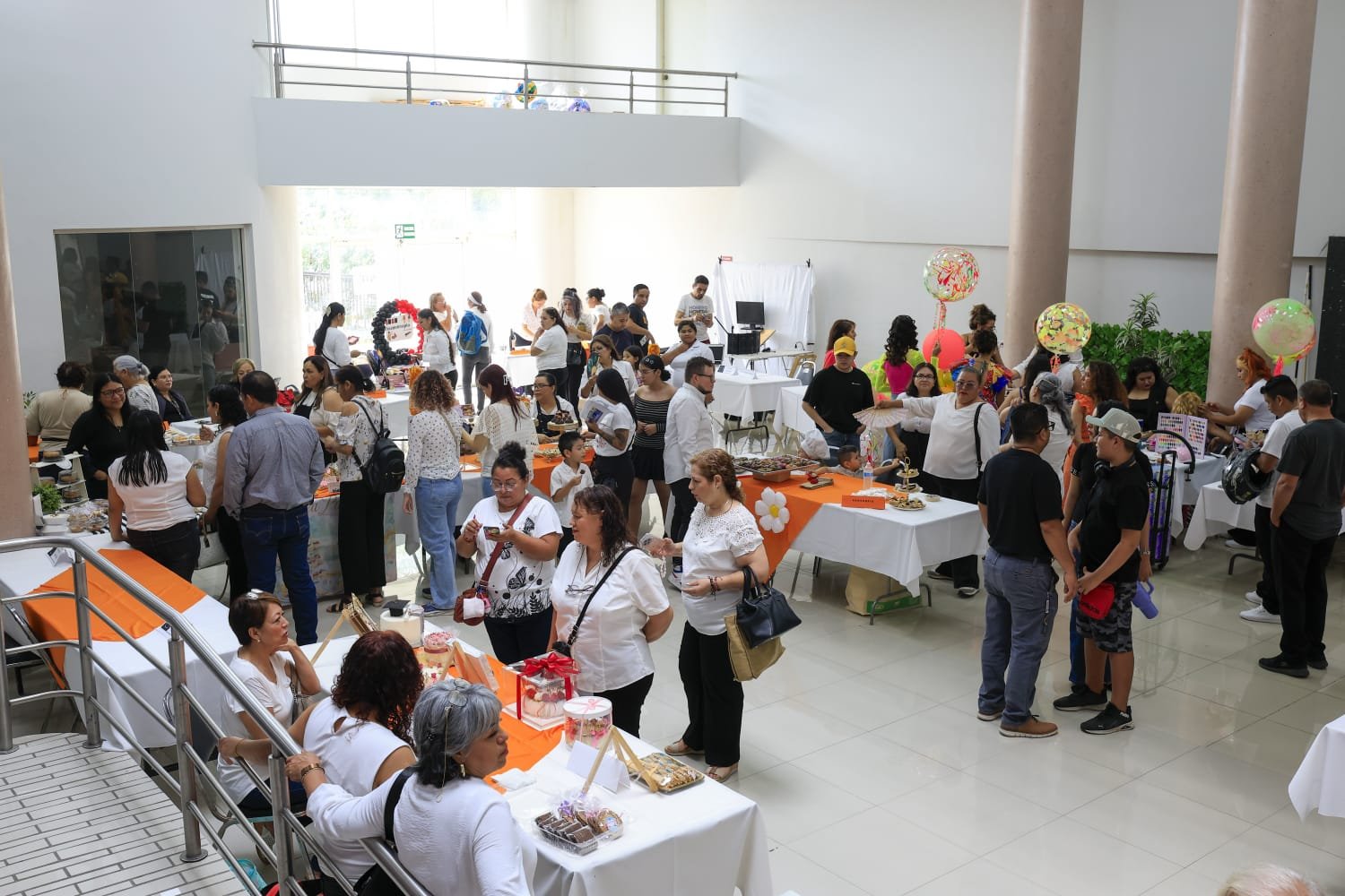 Capacita Guadalupe a más de mil emprendedores en nuevos oficios